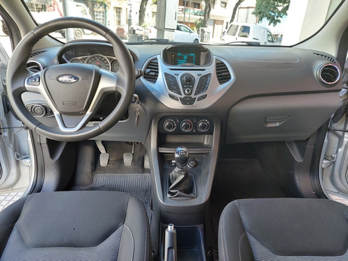Imagen 10 de 16 de Ford Ka 2017 1.5 Sel 5 P 2017