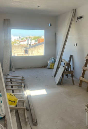 Imagen 4 de 10 de Oportunidad Dos Ambientes En Pozo Al Frente
