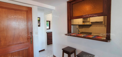 Imagen 4 de 9 de Venta Departamento Dos Dormitorios Playa Mansa Punta Del Este - Punta Del Este Mansa