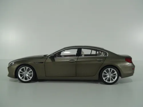 PARAGON-MODELS 9990970318 Scale 1/18 | BMW 6-SERIES 650i