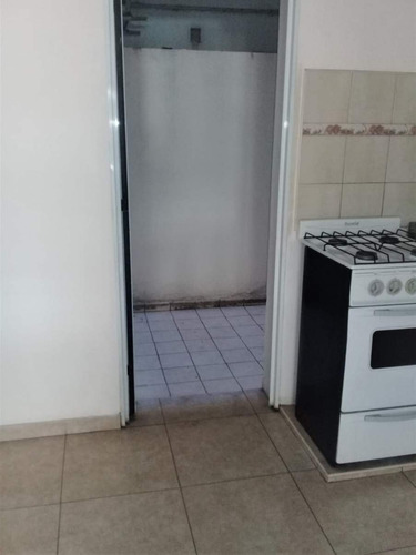Imagen 6 de 13 de Depto 1 Dor Bv Illia Frente Con Balcon