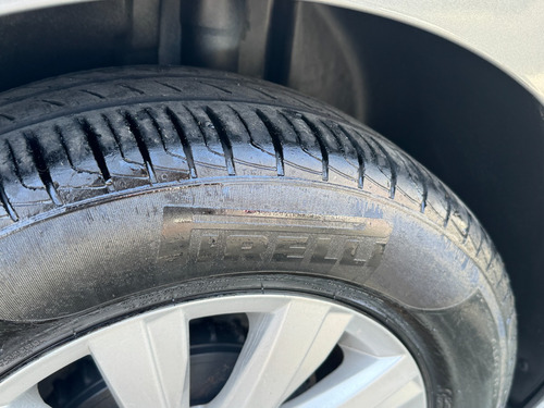 Volkswagen Virtus 1.6 16v Msi 4p