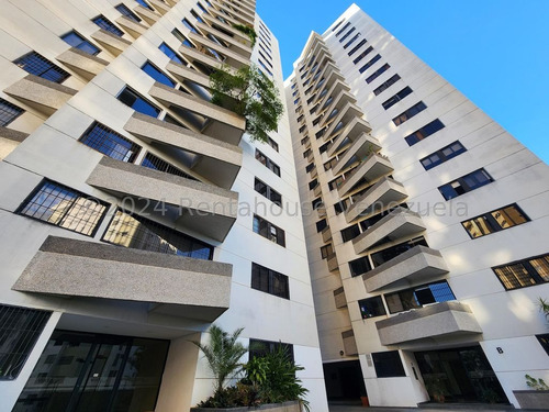 Yonny Silva Rentahouse Vende Exclusivo Apartamento En Guaicay Caracas Rcys 24-16086
