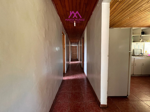 Casa En Venta , Sector Catillo , Comuna De Parral .