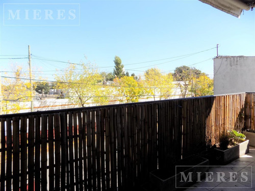 Imagen 9 de 19 de Muy Buen Departamento En Venta - Sobre Dardo Rocha, Tigre Centro.