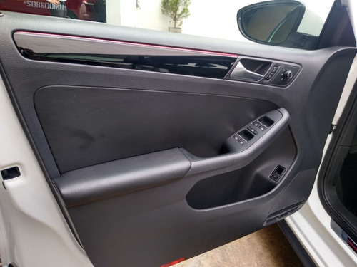 Volkswagen Vento Gli Aut 2.0t 2016 Gf