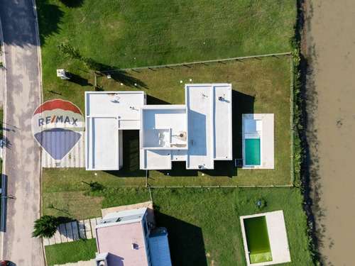 Casa 4 Ambientes Lagos De San Eliseo A La Laguna