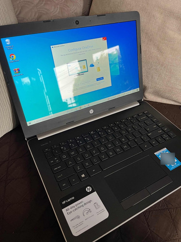 Laptop Hp 14 / 8gb/ 32gb/ Windows 10