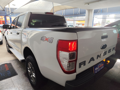 Ford Ranger 2.2 Xl Cab. Dupla 4x4 4p