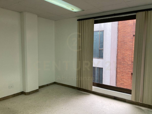 Imagen 8 de 12 de Venta Consultorio Medicentro Chico