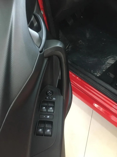 Imagen 17 de 22 de Nuevo Fiat Cronos 1.3l Drive 2023 0km
