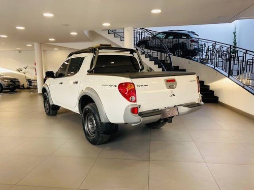 Imagem 4 de 14 de Mitsubishi L200 Savana 3.2 4x4 16v Turbo Intercooler Diesel