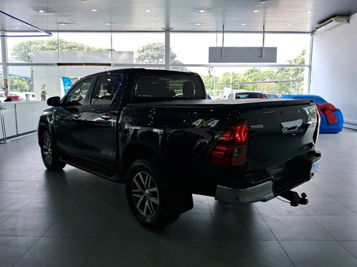 Toyota Hilux 2.7 SR 4X2 CD 16V FLEX 4P AUTOMÁTICO