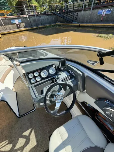 Quicksilver 1800 (2017) - Evinrude 135 Hp