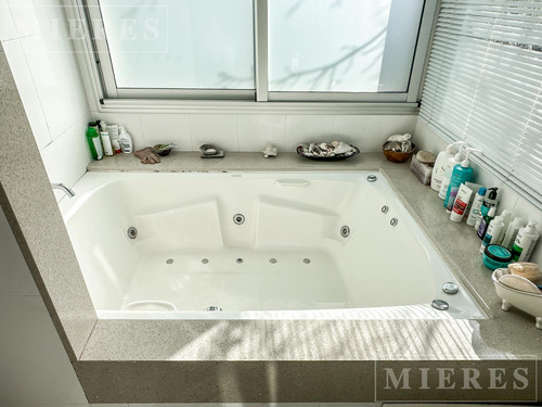 Excelente Casa En Venta En El Barrio Cerrado Marina Del Sol.