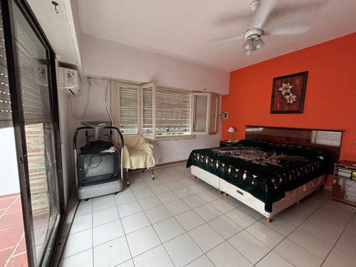 Venta Casa/lote En Monte Castro 2 Propiedades En Una Gran Lote