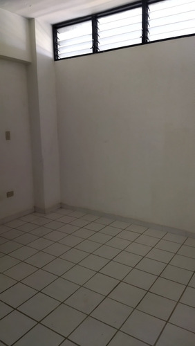 Apartamento De Oportunidad Con Vista Al Mar