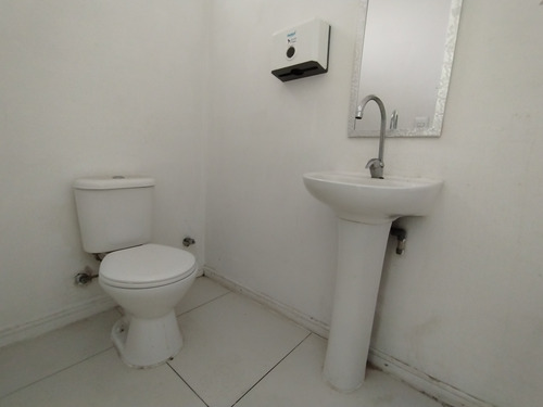 Arriendo Local Comercial En Av Los Pablos