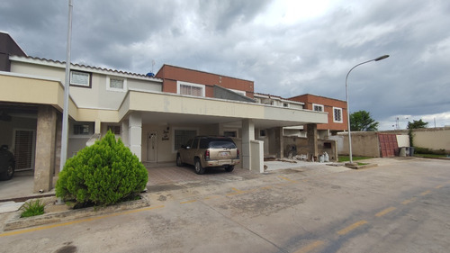 Imagen 16 de 16 de Townhouse En Venta Turmero Palma Segu 0412190156