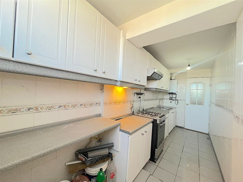 Amplio Depto En Venta 3d/2b/1e/1b T. Apoquindo, Las Condes