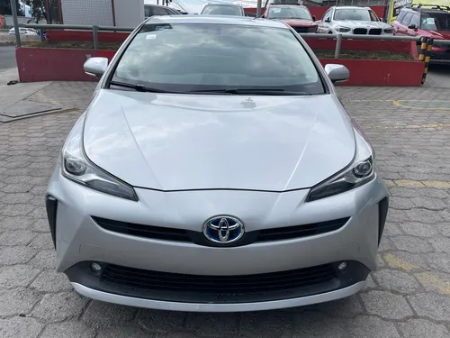 Toyota Prius 1.8 Premium Cvt