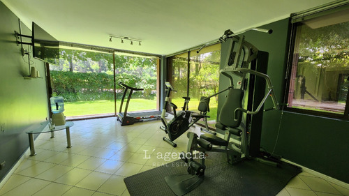 Piso Completo - Cg Los Leones - Vista Insuperable