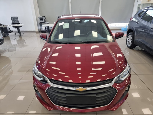 Imagen 3 de 23 de Chevrolet Onix Lt Tech 5p Ph