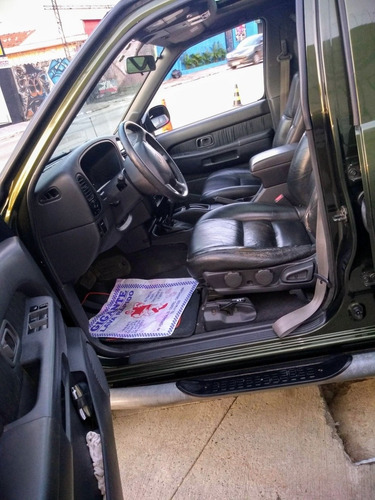 Nissan Pathfinder 3.0 Se