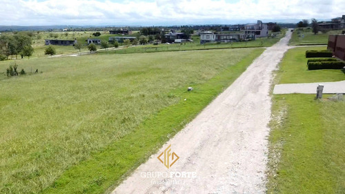 Lote En Venta En Altos De Corral Club De Campo