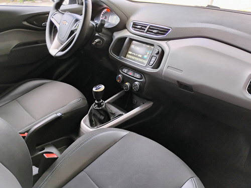 Chevrolet Onix Onix 1.0 LT SPE/4