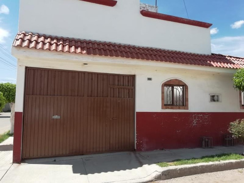 Imagen 2 de 11 de Casa Sola En Venta El Rosario