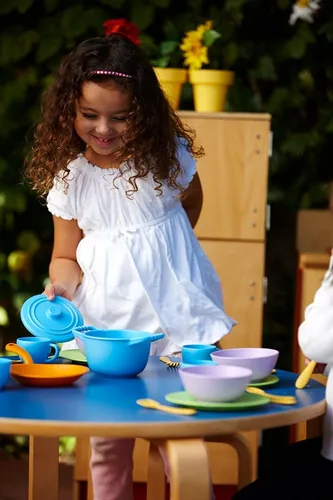 Green toys cheap pots and pans