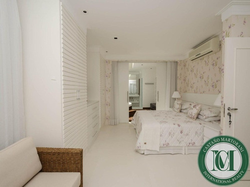 Imagem 16 de 28 de Casa Com Cozinha Americana Em Riviera - Ca00528 - 71049669