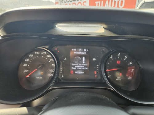 Fiat Cronos CRONOS DRIVE 1.8 AT