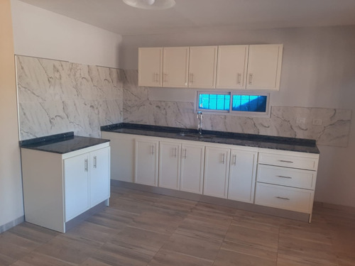 Importante Terreno Con Casa Nueva, En San Rafael Mendoza.