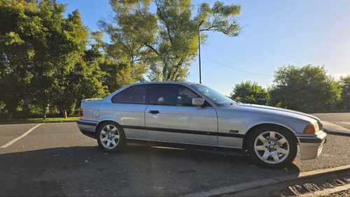 BMW Serie 3 2.8 328i A