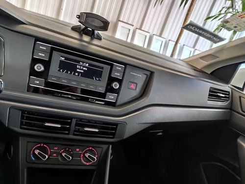 Imagem 10 de 15 de Volkswagen Virtus 1.6 Msi Flex 16v 5p Mec