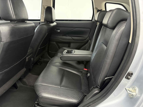Mitsubishi Outlander 3.0 GT 4X4 V6 24V GASOLINA 4P AUTOMÁTICO