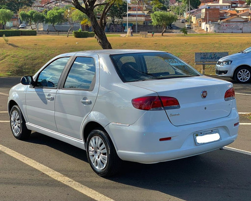Imagem 4 de 9 de Fiat Siena 2015 1.4 El Flex 4p