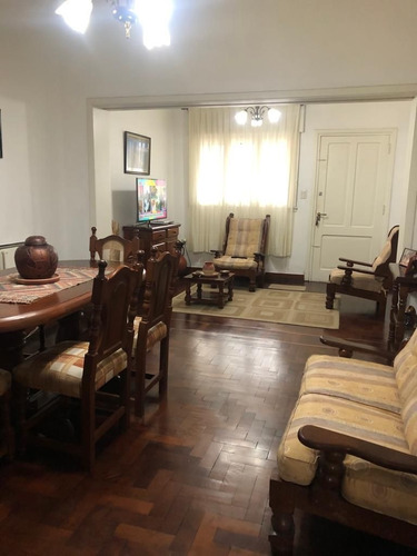 Imagen 3 de 13 de Casa En Venta En Quilmes