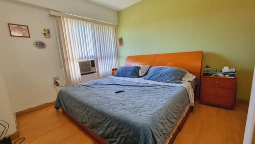Annic Coronado Vende Apartamento En Res. Los Himalaya