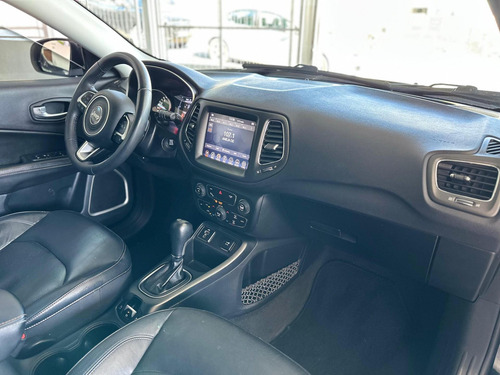 Jeep Compass LONGITUDE 2.0 4x2 Flex 16V Aut.
