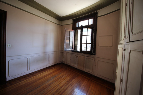 Departamento - Venta - 4 Ambientes - Edificio Frances - Recoleta -