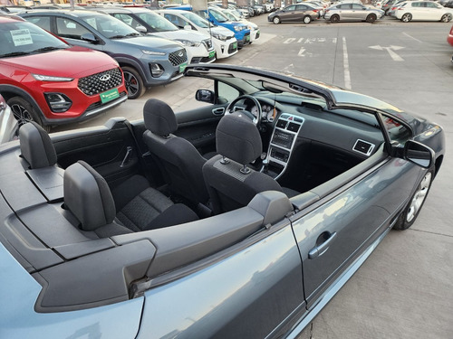 Imagen 13 de 14 de Peugeot 307 1.6 Coupe Cabriolet 2009