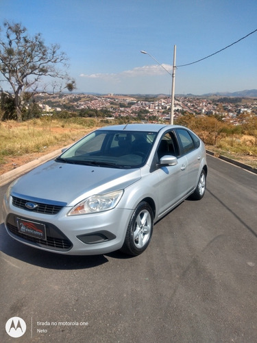 Ford Focus 1.6 Gl Flex 5p 2010