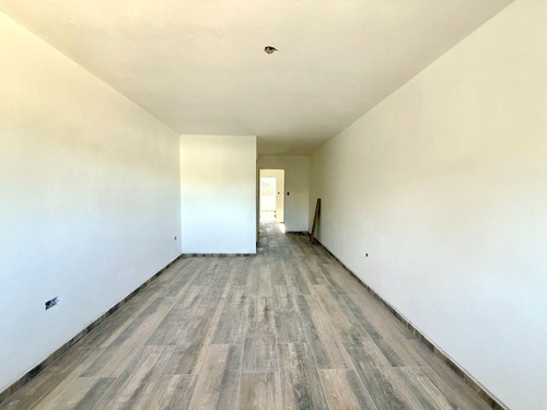 Venta Duplex 2 Dorm Barrio Jardin A Estrenar