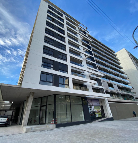 A Estrenar, Apartamento 2 Dormitorios Sobre Av Libertador!