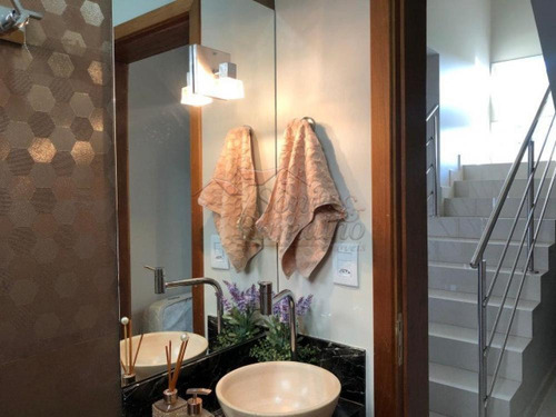 Casas - Ref: V18125