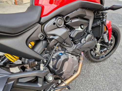 Ducati Monster + 2022