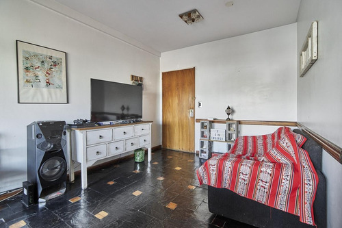 Imagen 8 de 30 de Venta - Departamento De 3 Ambientes Con Cochera - Caballito